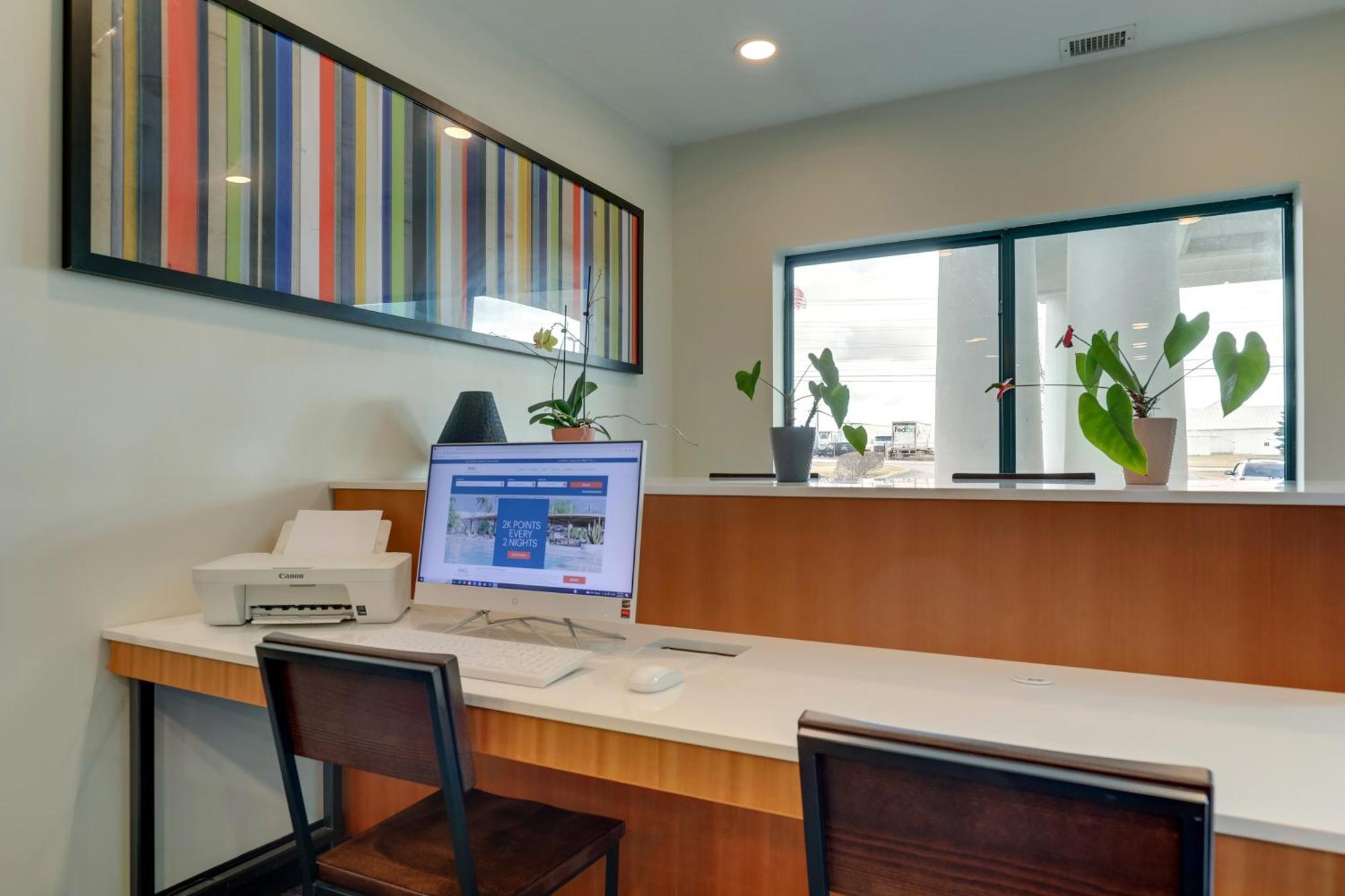 Holiday Inn Express Hotel & Suites Bryan-Montpelier By Ihg Holiday City Εξωτερικό φωτογραφία