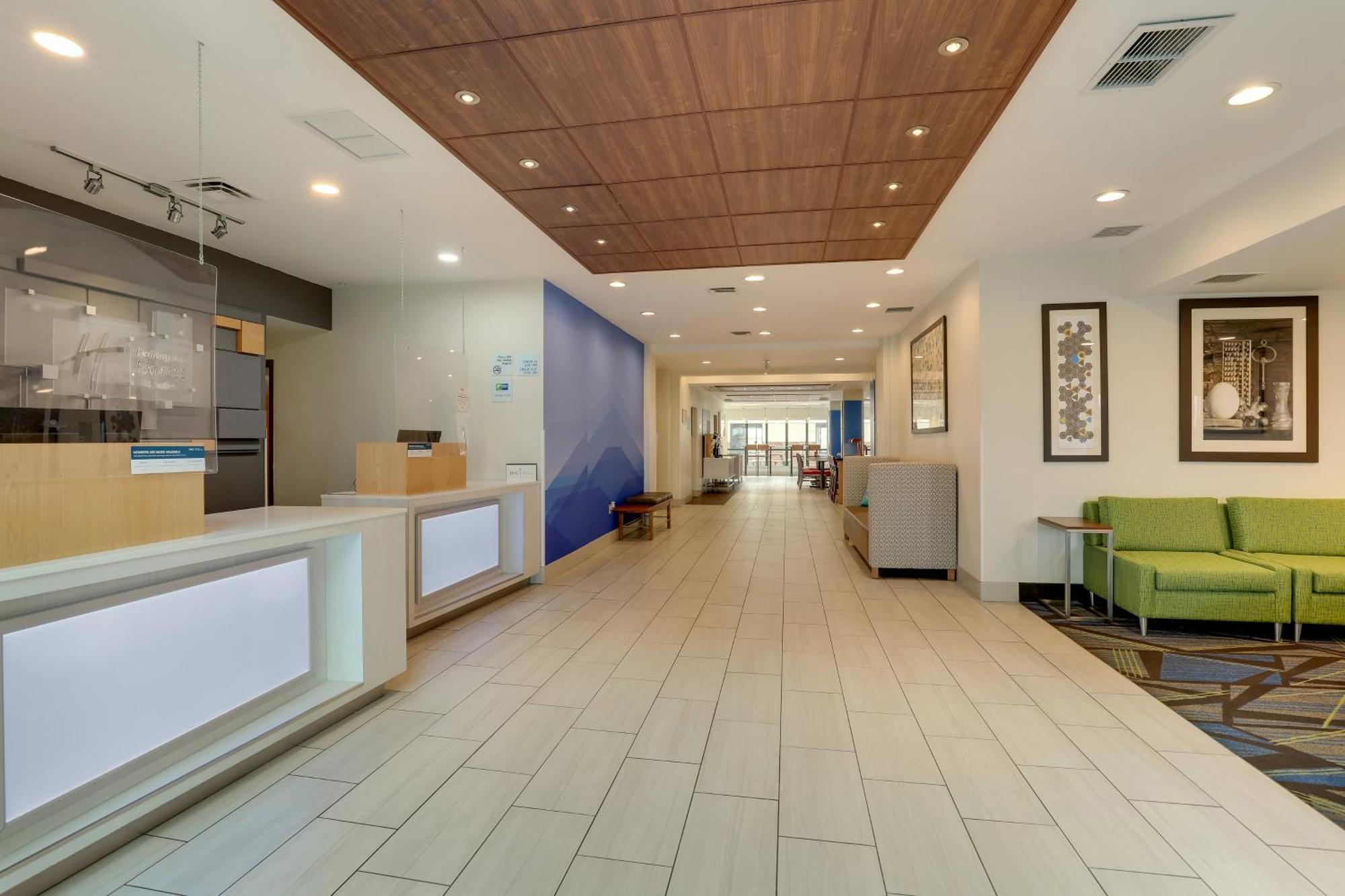 Holiday Inn Express Hotel & Suites Bryan-Montpelier By Ihg Holiday City Εξωτερικό φωτογραφία