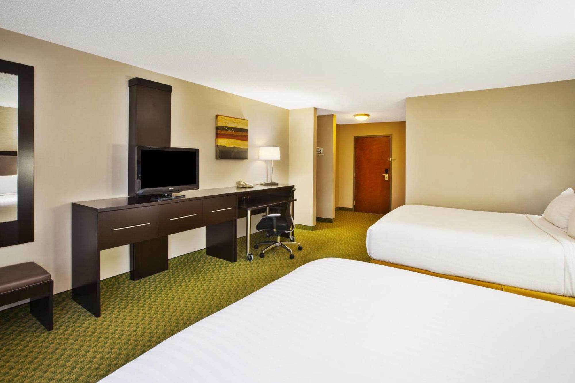 Holiday Inn Express Hotel & Suites Bryan-Montpelier By Ihg Holiday City Εξωτερικό φωτογραφία